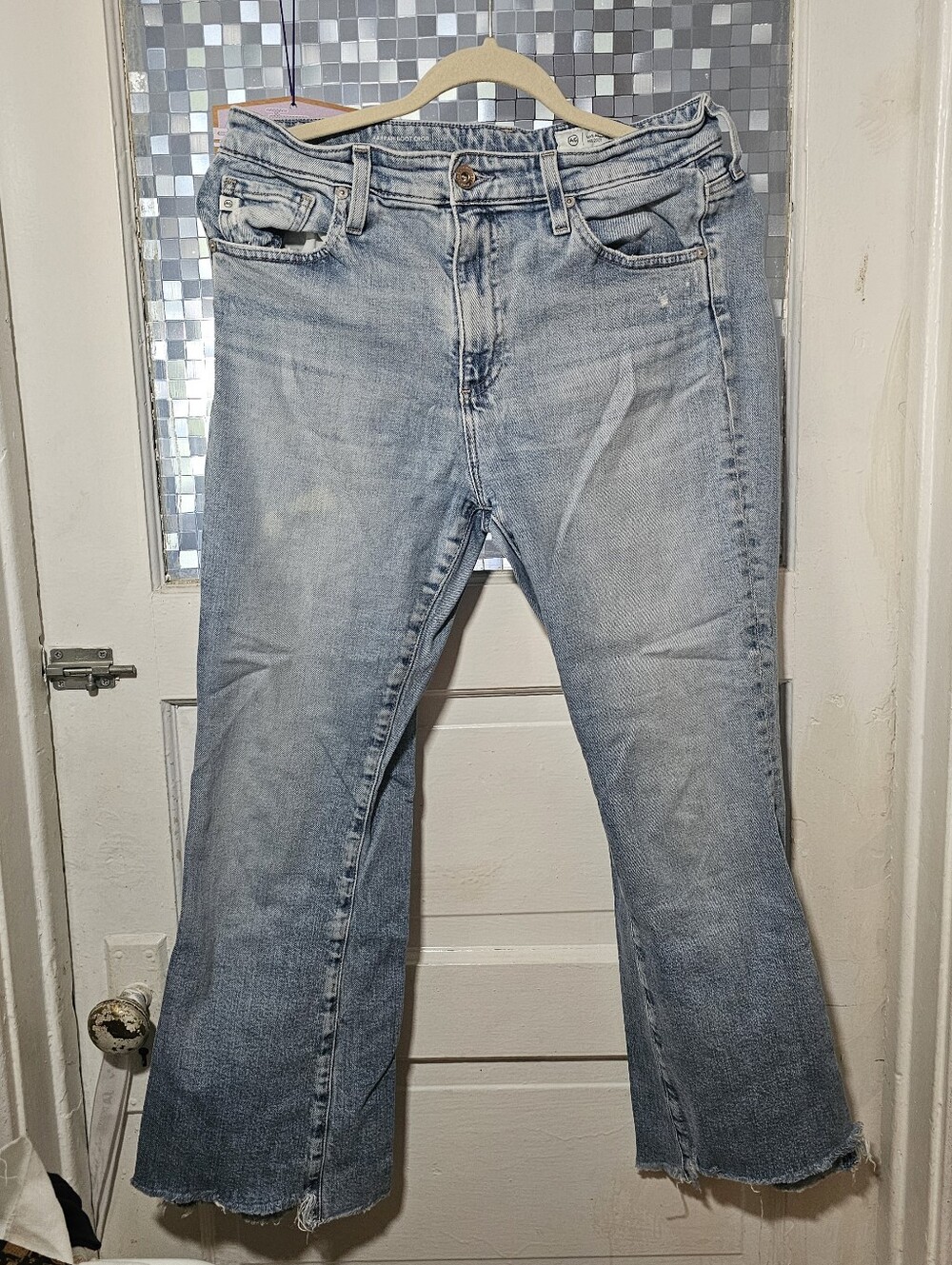 AG Adriano Goldschmied Farrah Boot Crop Jeans Size 30 Distressed Raw Hem